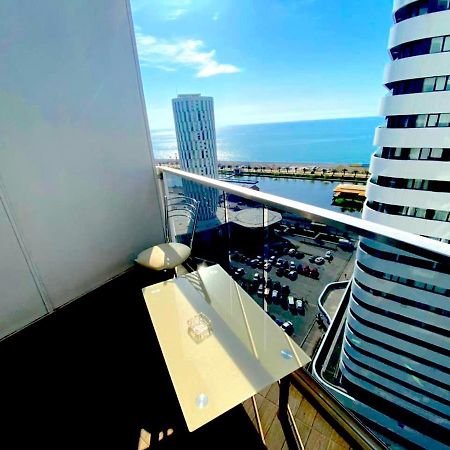 Cozy Studio Apartment-Sea View Батуми Экстерьер фото