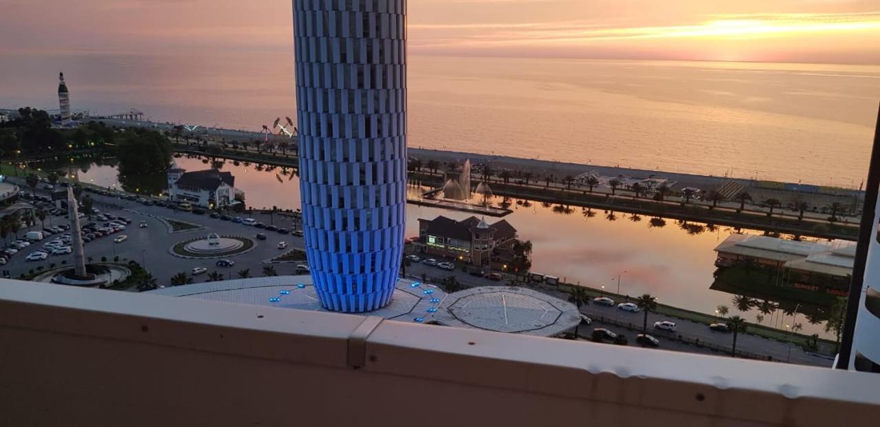 Cozy Studio Apartment-Sea View Батуми Экстерьер фото