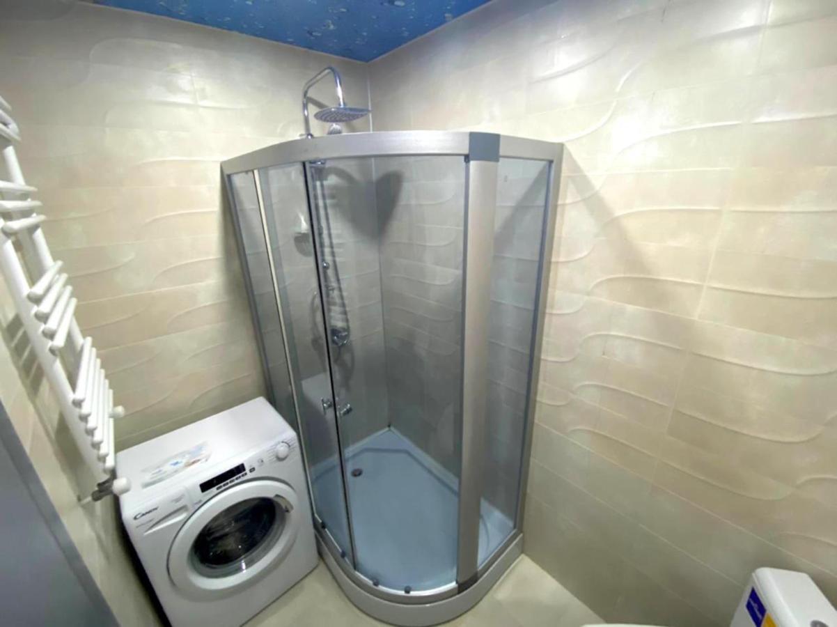 Cozy Studio Apartment-Sea View Батуми Экстерьер фото